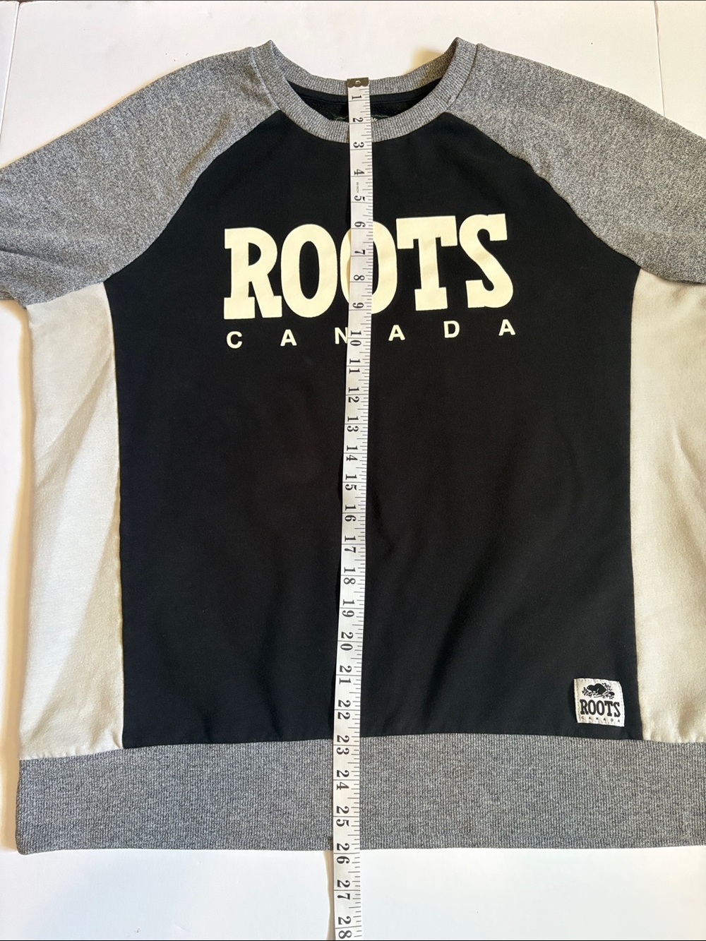 Roots Canada Black Grey Colorblock Raglan Crewneck Sweatshirt women’s Sz XL. - Picture 9 of 13